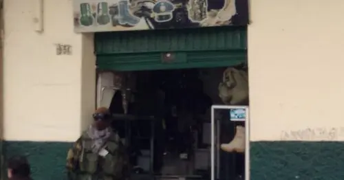 ALMACEN MILITAR THE COMBAT STORE ALMACEN MILITAR THE COMBAT STORE
